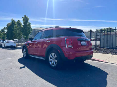 2019 MINI Countryman Cooper FWD photo
