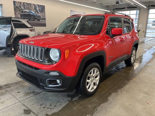 2016 Jeep Renegade Latitude 4WD photo