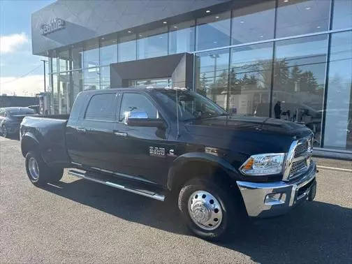 2018 Ram 3500 Laramie 4WD photo