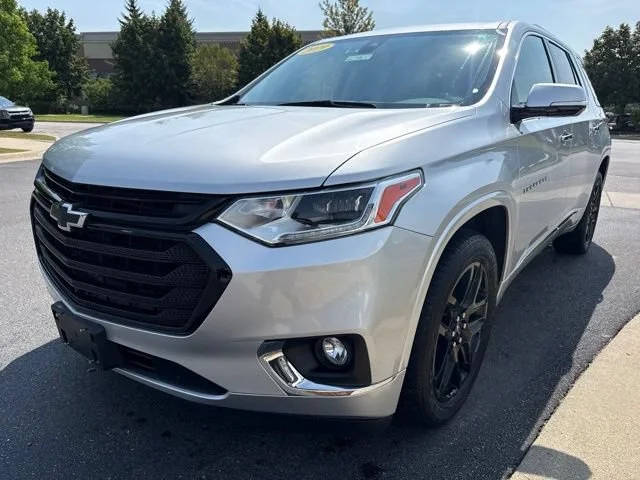 2019 Chevrolet Traverse Premier AWD photo