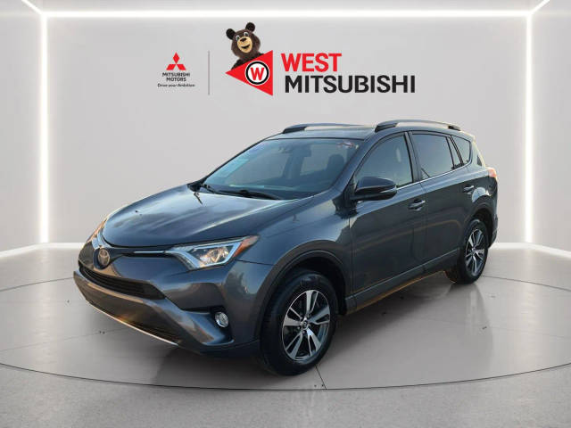 2018 Toyota RAV4 XLE FWD photo