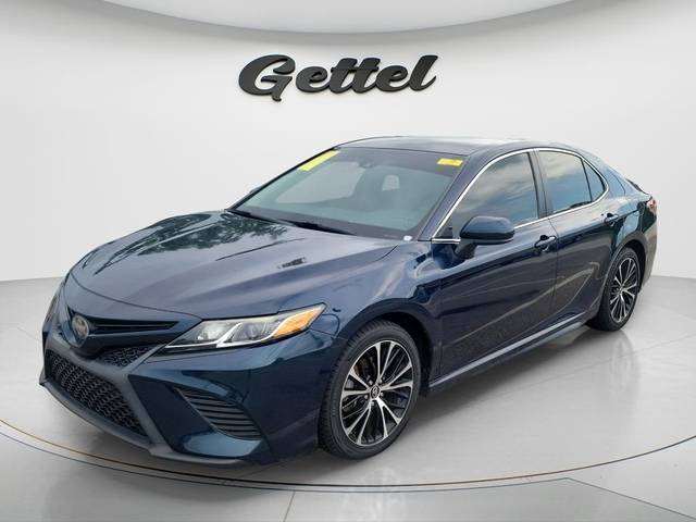 2018 Toyota Camry SE FWD photo