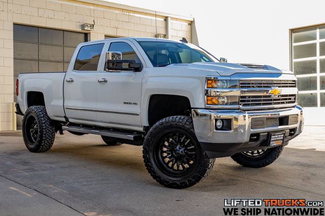 2019 Chevrolet Silverado 2500HD LTZ 4WD photo