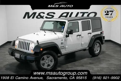 2015 Jeep Wrangler Unlimited Sport 4WD photo