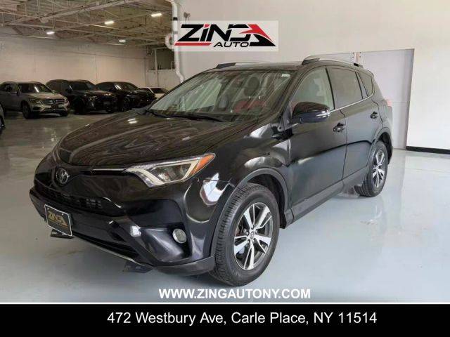 2018 Toyota RAV4 XLE AWD photo