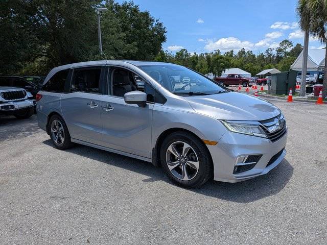 2019 Honda Odyssey Touring FWD photo