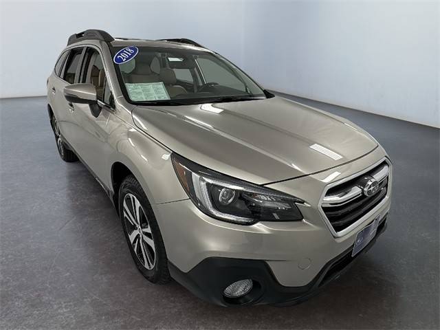 2018 Subaru Outback Limited AWD photo