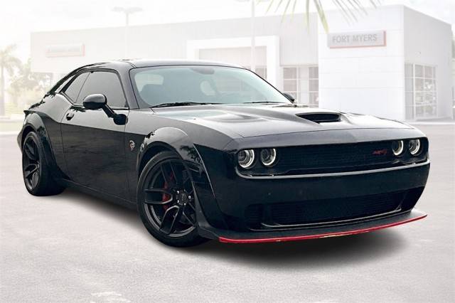 2018 Dodge Challenger SRT Hellcat Widebody RWD photo