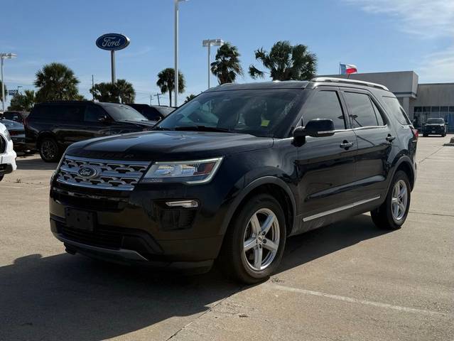 2018 Ford Explorer XLT FWD photo