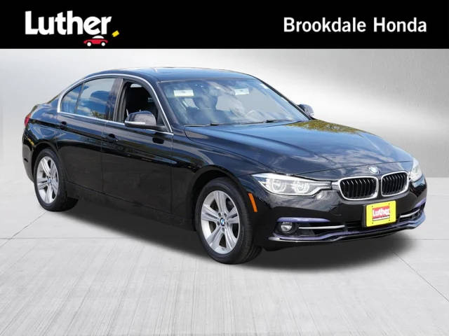 2018 BMW 3 Series 330i xDrive AWD photo