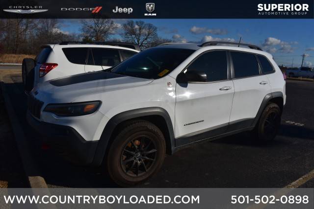 2019 Jeep Cherokee Trailhawk 4WD photo