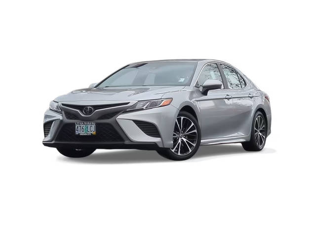 2018 Toyota Camry SE FWD photo