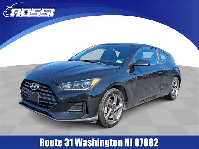 2019 Hyundai Veloster 2.0 FWD photo