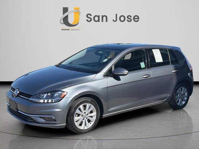 2018 Volkswagen Golf SE FWD photo