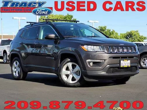 2018 Jeep Compass Latitude FWD photo