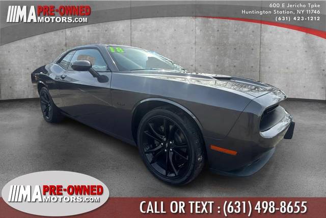 2018 Dodge Challenger R/T Plus RWD photo