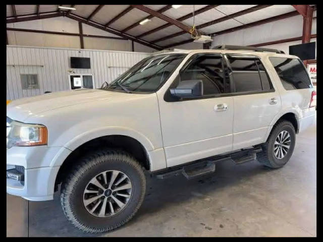 2015 Ford Expedition XLT 4WD photo