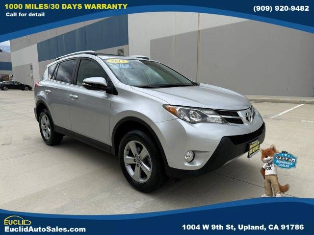 2015 Toyota RAV4 XLE FWD photo