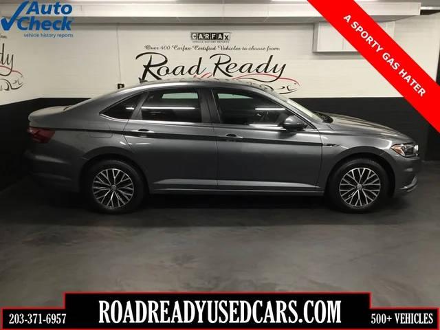 2019 Volkswagen Jetta SEL FWD photo