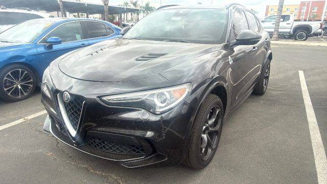 2018 Alfa Romeo Stelvio AWD photo