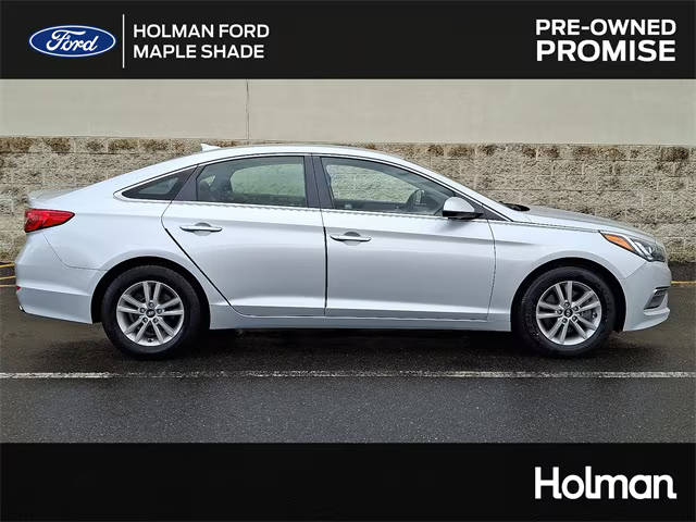 2015 Hyundai Sonata 2.4L SE FWD photo