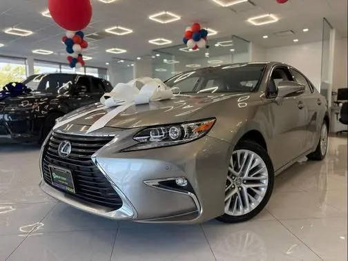 2016 Lexus ES FWD photo