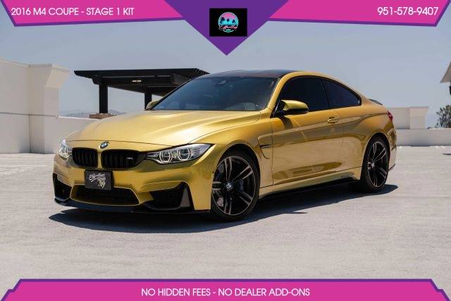 2016 BMW M4  RWD photo