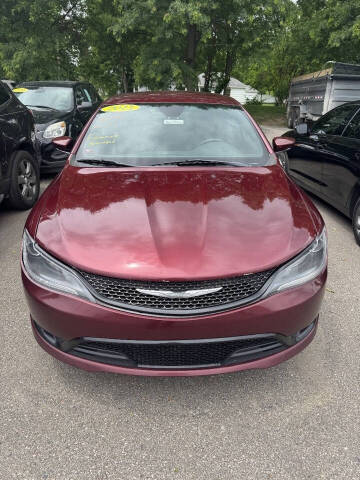 2015 Chrysler 200 S FWD photo