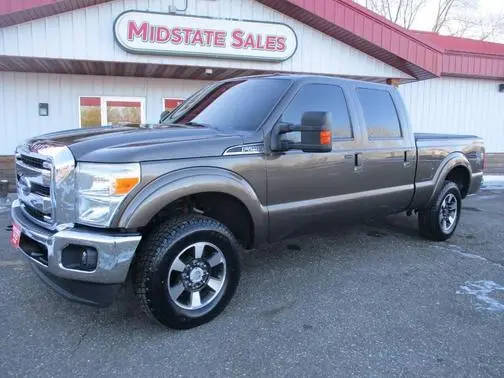 2015 Ford F-250 Super Duty Lariat 4WD photo