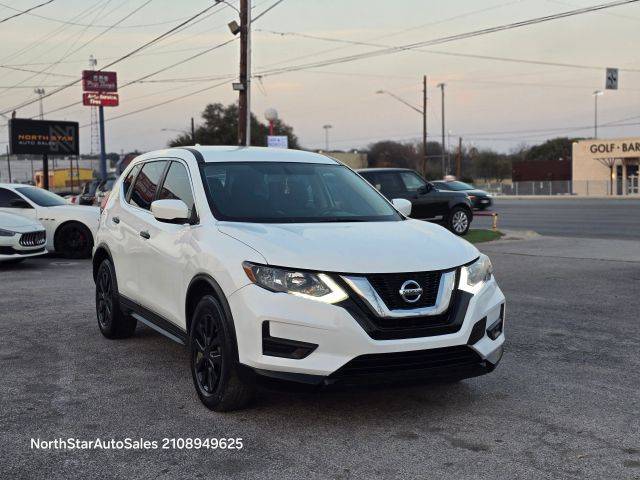 2017 Nissan Rogue S FWD photo