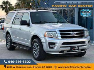 2017 Ford Expedition XLT 4WD photo