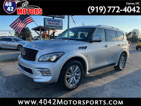 2017 Infiniti QX80  4WD photo