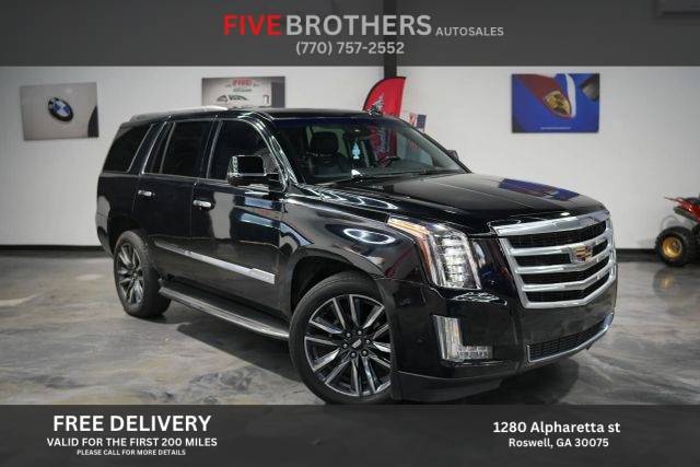 2017 Cadillac Escalade Luxury 4WD photo