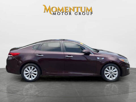 2017 Kia Optima LX FWD photo