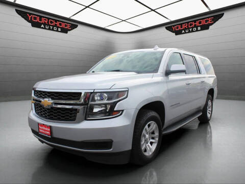 2017 Chevrolet Suburban LT 4WD photo