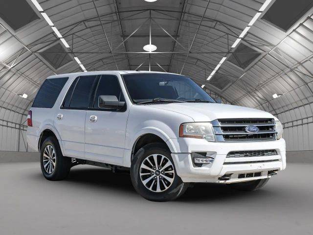 2017 Ford Expedition XLT 4WD photo