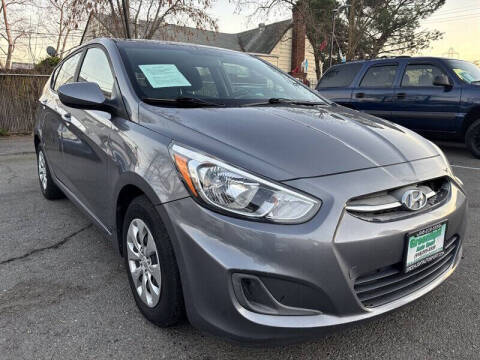 2017 Hyundai Accent SE FWD photo