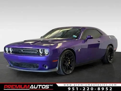 2018 Dodge Challenger R/T Scat Pack RWD photo