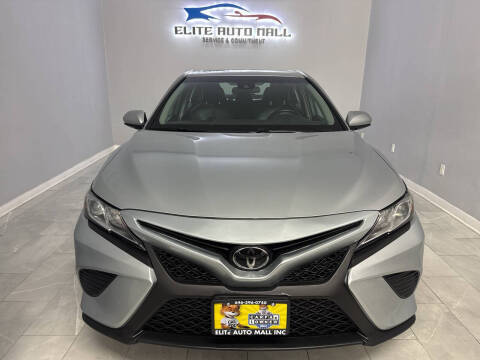 2018 Toyota Camry SE FWD photo