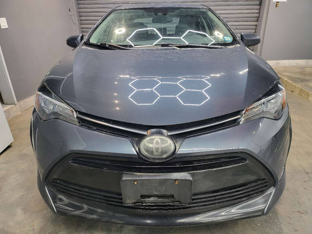 2019 Toyota Corolla LE FWD photo