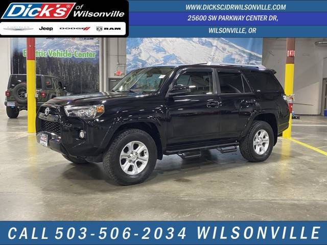 2018 Toyota 4Runner SR5 4WD photo