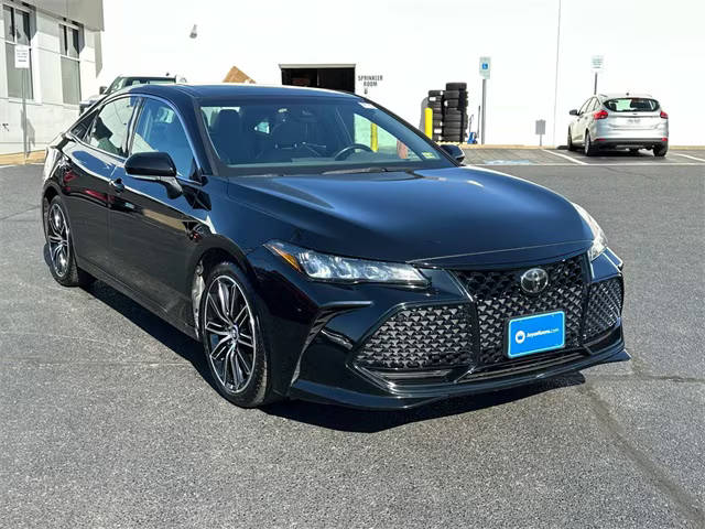 2019 Toyota Avalon XSE FWD photo