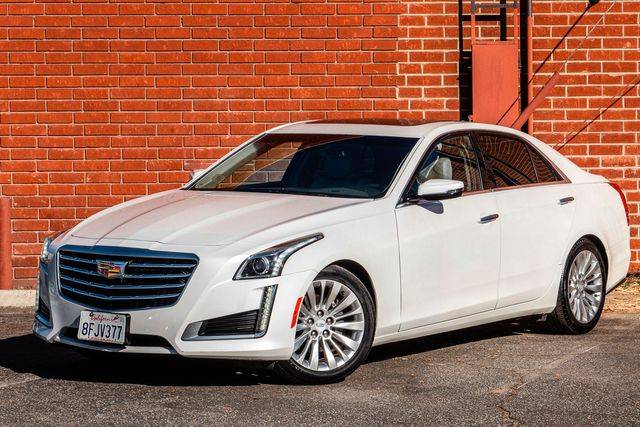 2018 Cadillac CTS Luxury RWD RWD photo