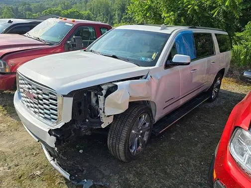 2019 GMC Yukon XL Denali 4WD photo
