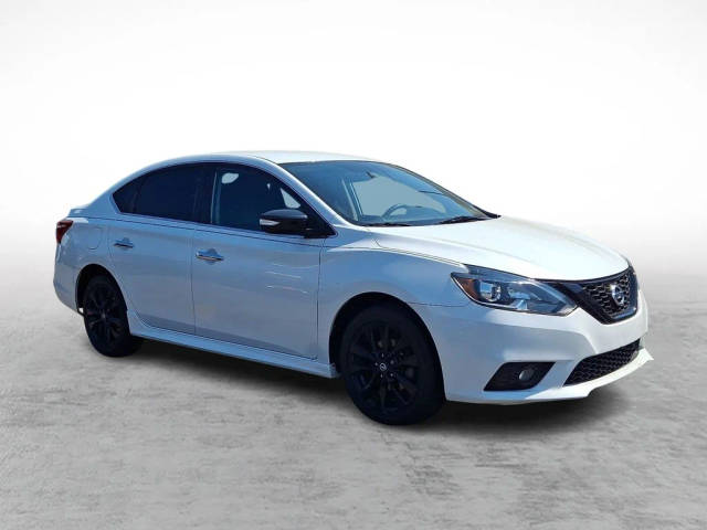 2018 Nissan Sentra SR FWD photo