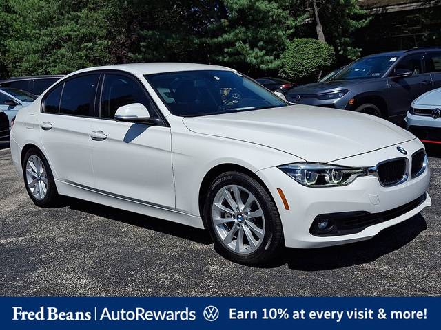 2018 BMW 3 Series 320i RWD photo