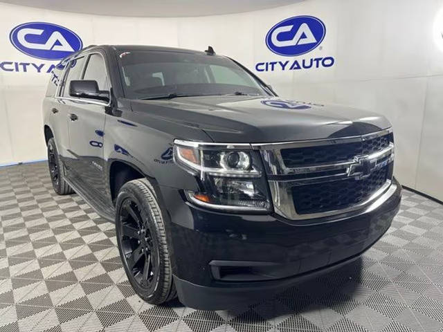 2019 Chevrolet Tahoe LT 4WD photo