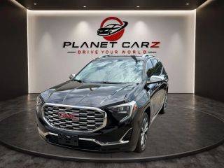 2019 GMC Terrain Denali FWD photo