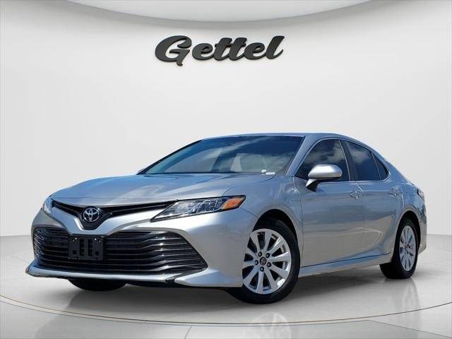 2018 Toyota Camry LE FWD photo