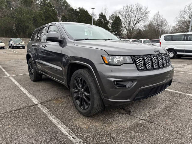 2018 Jeep Grand Cherokee Altitude RWD photo